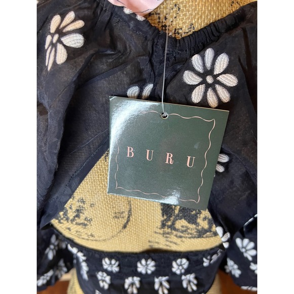 Buru Teagan crop Top Black White Puff Sleeve Sweetheart Neck Smocked size S - Picture 9 of 12